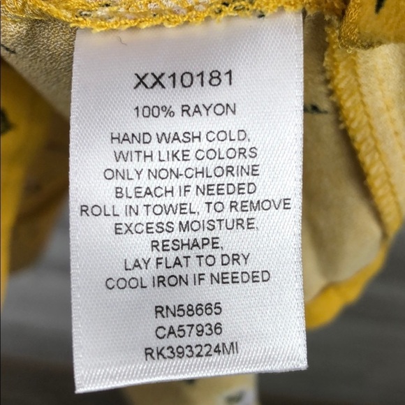 Flutter Midi Dress Tie Back Gold Floral - Picture 8 of 8